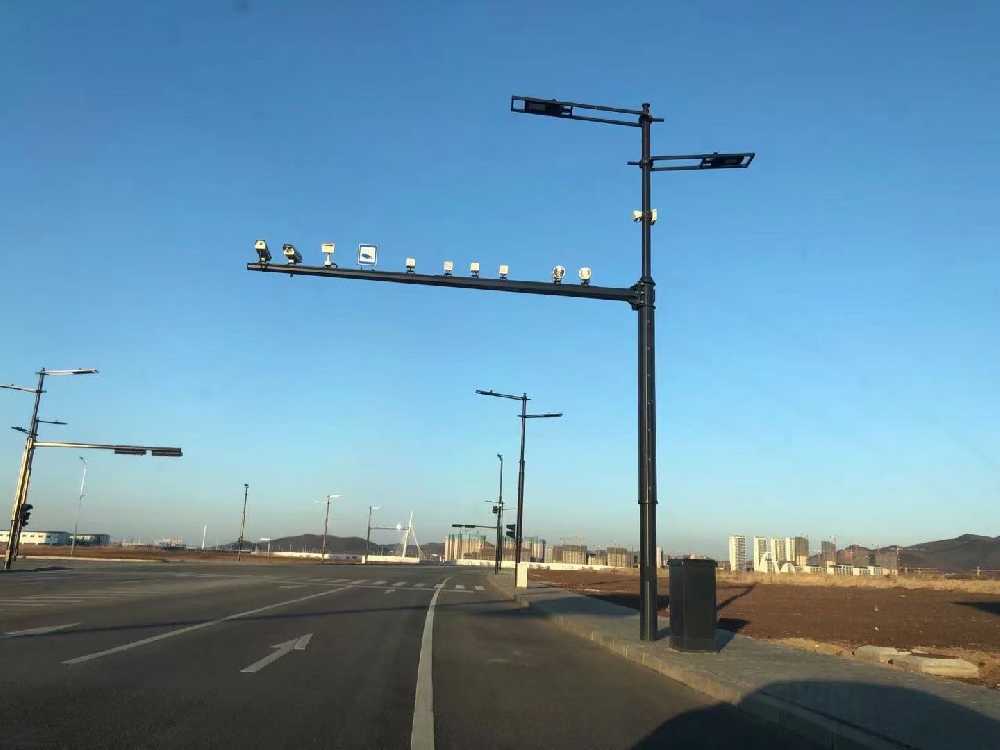 济宁市黑龙江佳木斯综合路灯杆项目