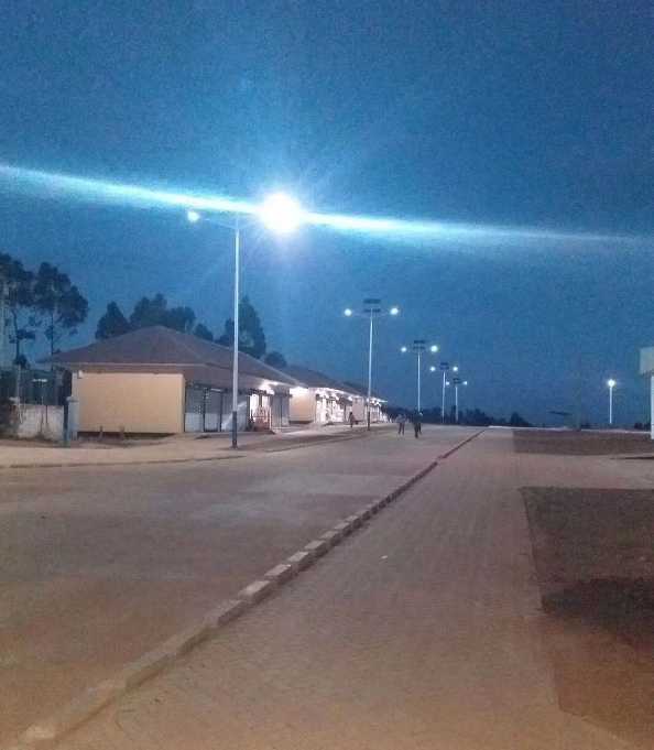 济宁市非洲科特迪瓦太阳能路灯工程